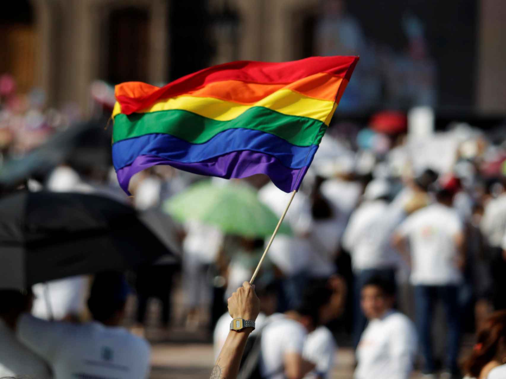 Peña Nieto propone legalizar el matrimonio gay en todo el país.