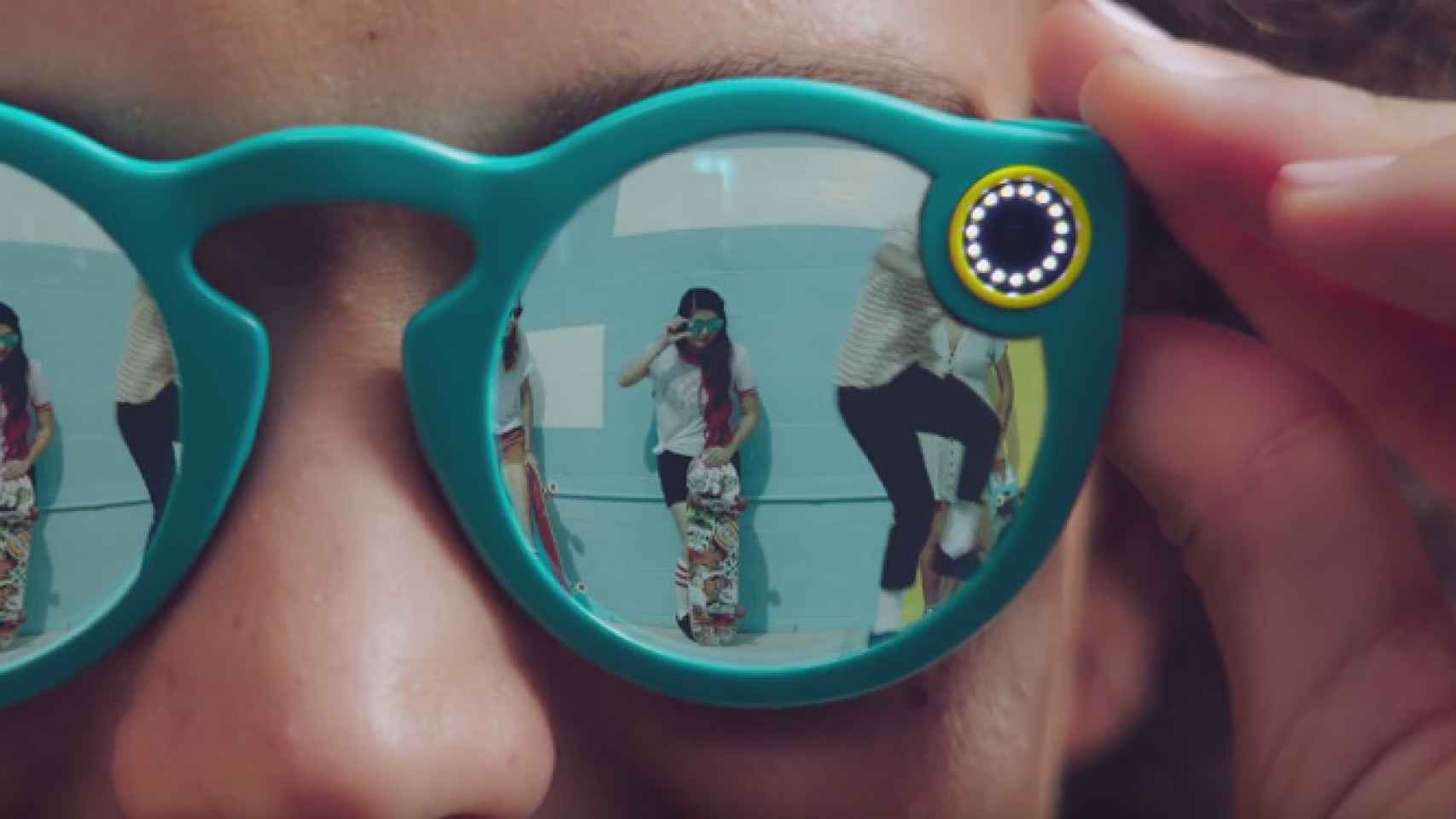 Las gafas de Snapchat iban en serio: se llaman «Spectacles» y costarán 130 dólares