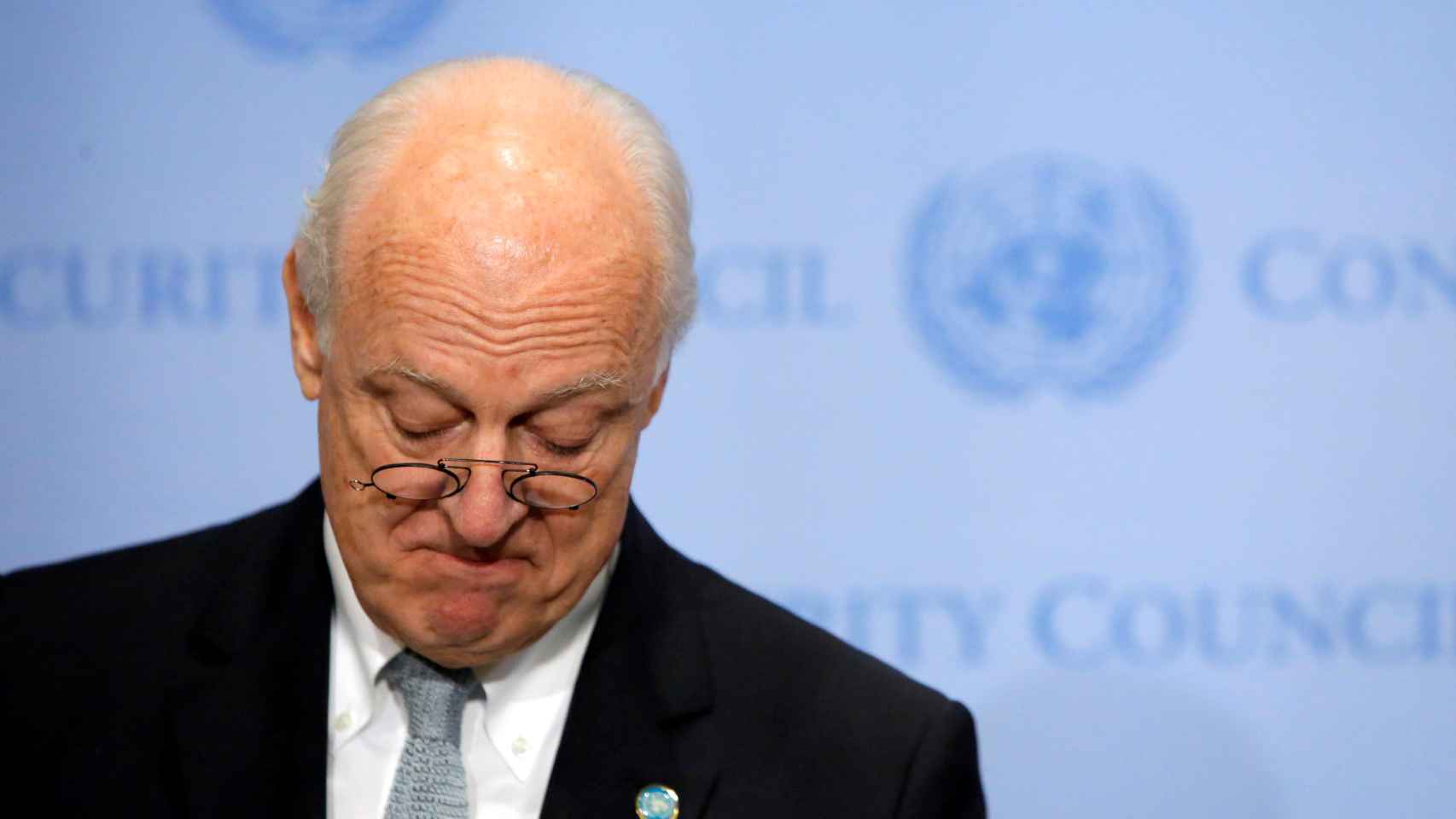 El enviado especial de la ONU para Siria, Staffan de Mistura, habla ante el Consejo de Seguridad.