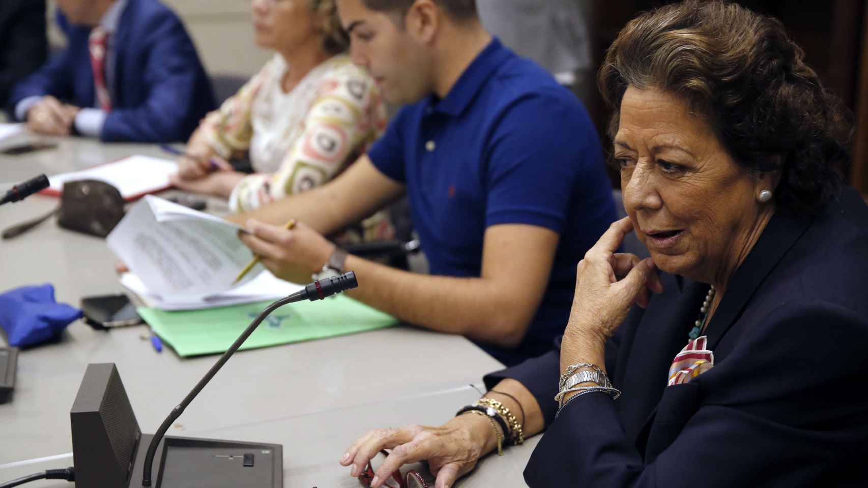 Rita Barberá durante la reunión Grupo Mixto del Senado