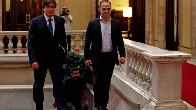 Puigdemont a su llegada este miércoles al Parlament