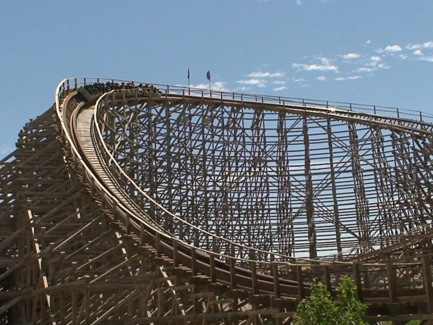 La montaña rusa Coaster Express del Parque Warner, Madrid.