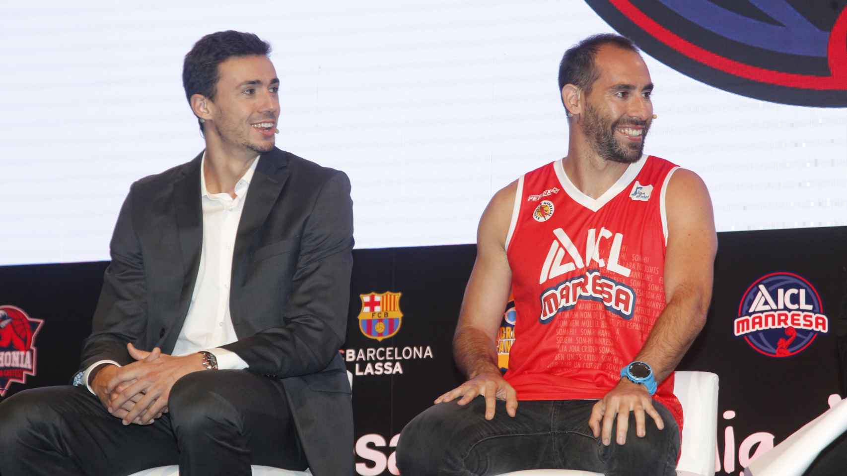 Pere Tomàs y Ander Mirambell durante la presentación de la ACB.