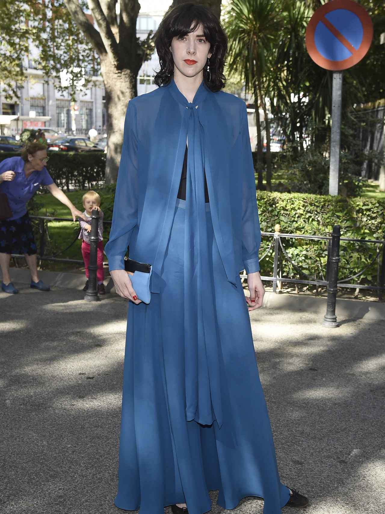 Brianda Fitz-James fiel a su estilo con un vestido azul vaporoso