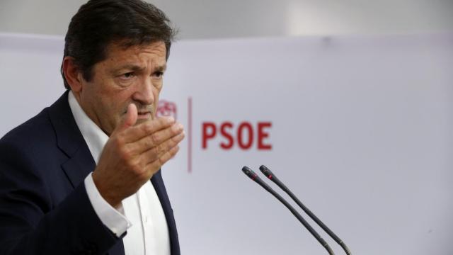 El presidente de la gestora del PSOE, Javier Fernández