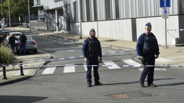 Agentes cerca del lugar del ataque