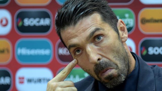 Buffon en rueda de prensa.