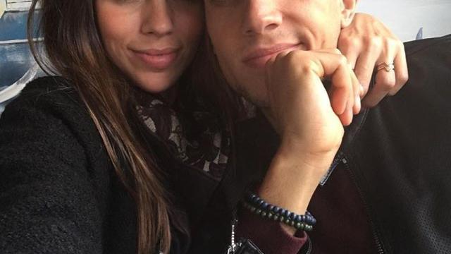 Marc Bartra y Melissa Jiménez