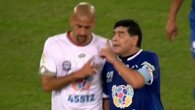 La incomprensible pelea entre Maradona y Verón en el Partido por la Paz