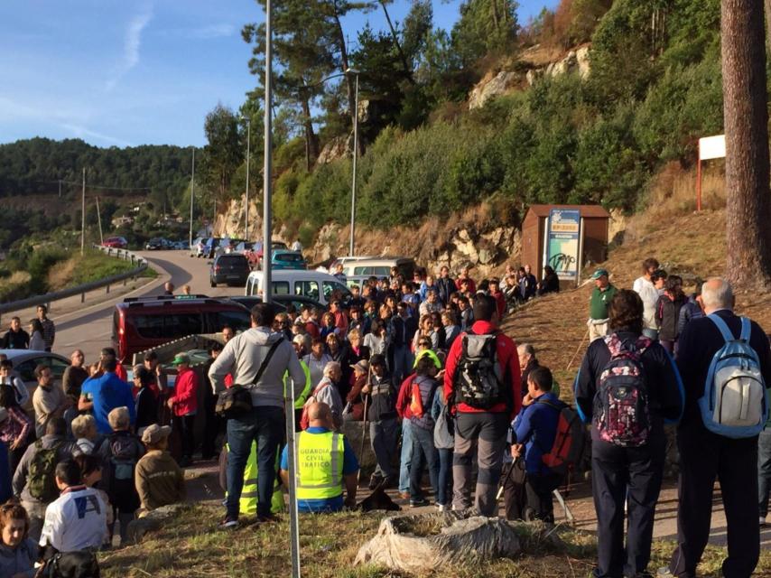 Cientos de personas han colaborado en el pueblo en las labores de búsqueda