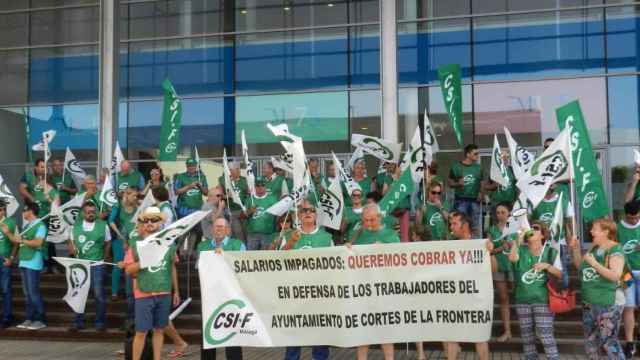 Protesta de los funcionarios de Cortes en la Diputación de Málaga.