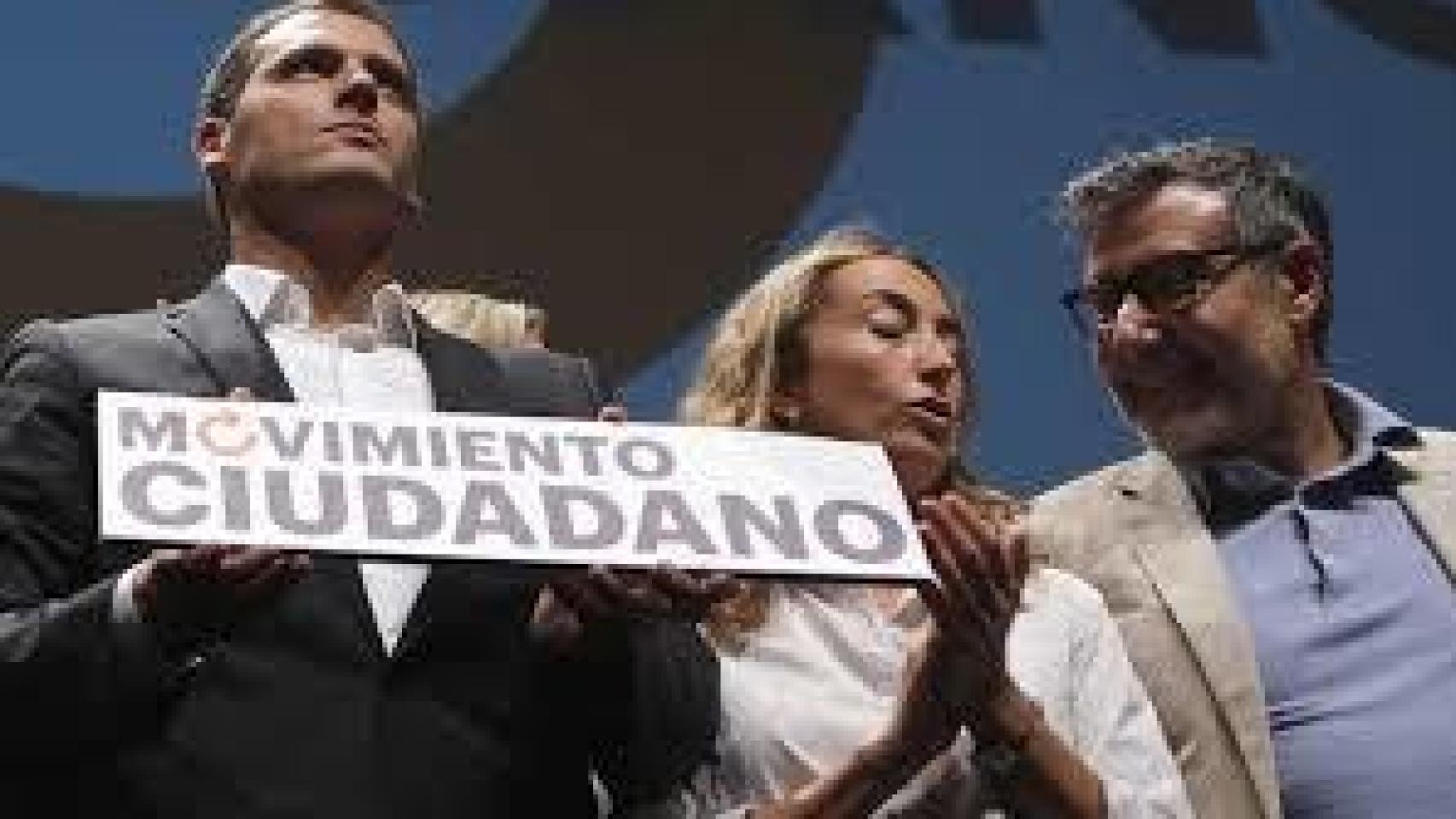 Carolina Punset con Albert Rivera en un acto de Ciudadanos.