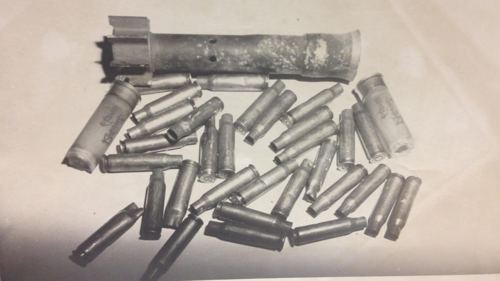 Imagen de los casquillos de bala que se recoge en el atestado del asesinato de Gregorio Hernández Corchete.