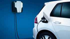 Busca puntos de recarga de coches eléctricos