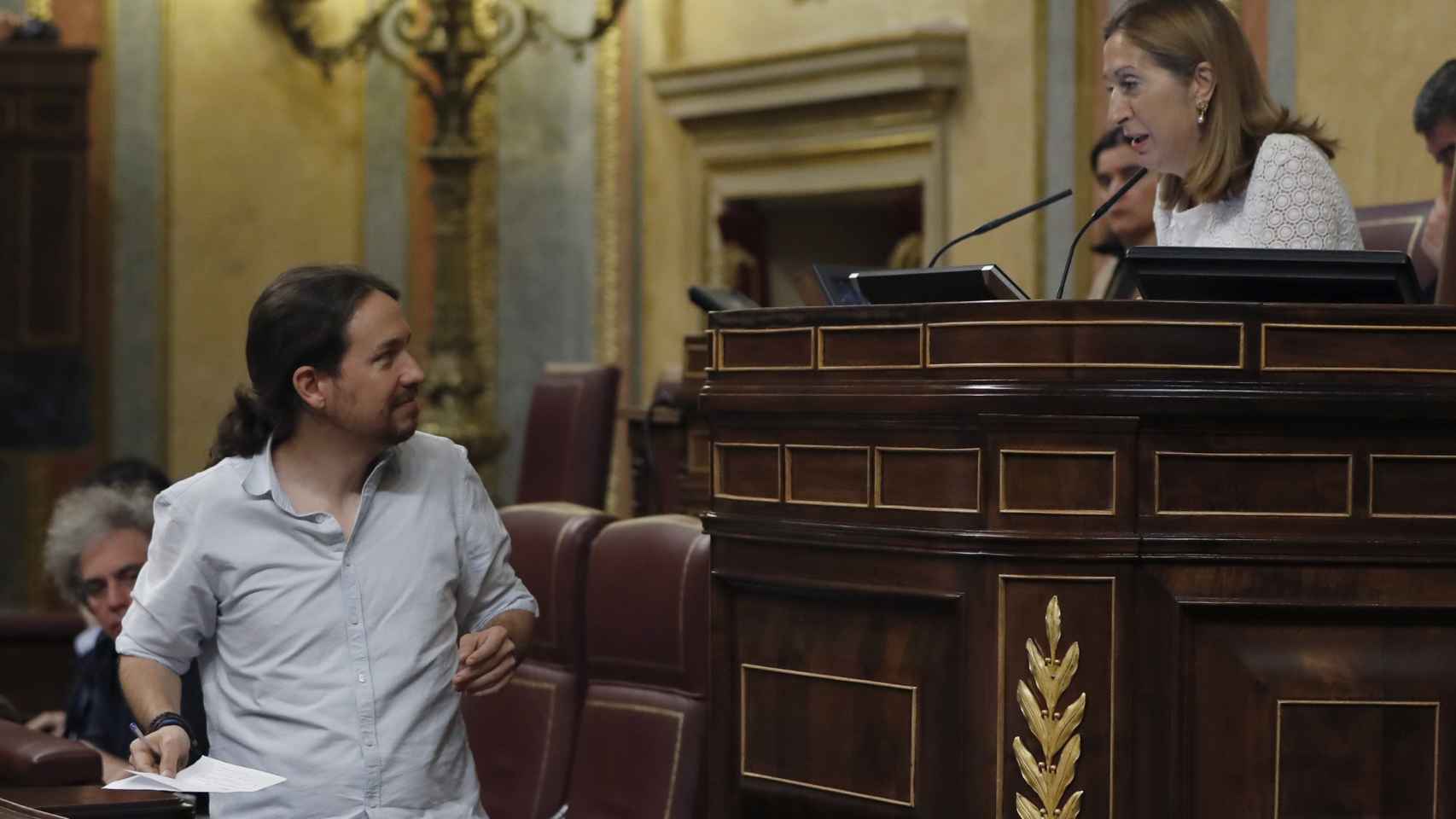 El líder de Unidos Podemos, Pablo Iglesias, en el Parlamento.