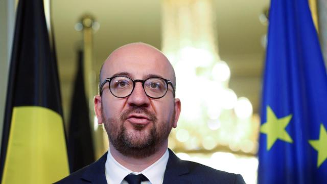 El primer ministro belga, Charles Michel, anuncia el acuerdo para firmar el CETA