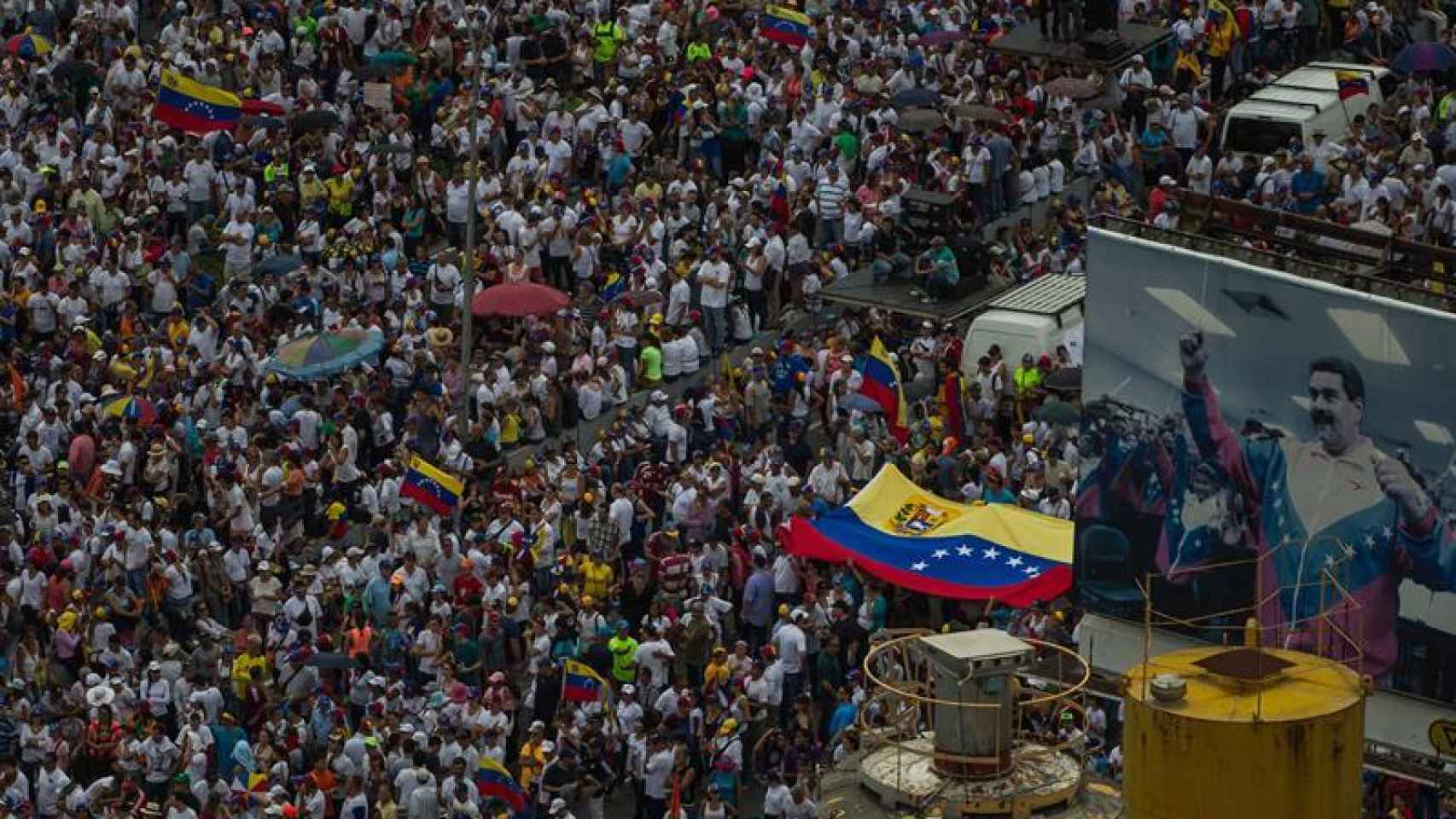Vista general de la multitudinaria manifestación del miércoles 26 de octubre en Caracas.