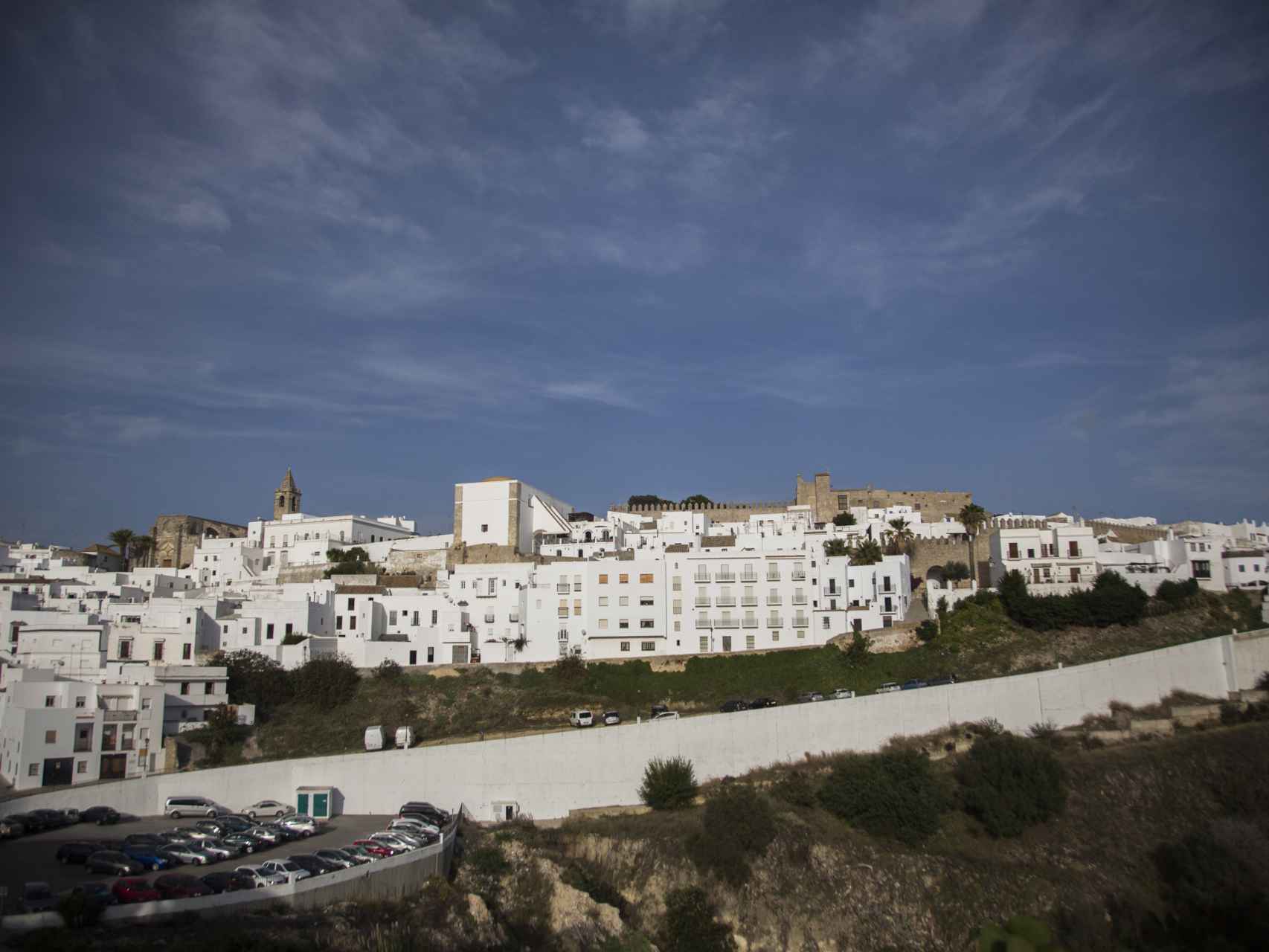 Vejer de la Frontera, pueblo blanco de la provincia de Cádiz, ha convertido las cobijadas en un reclamo turistico.