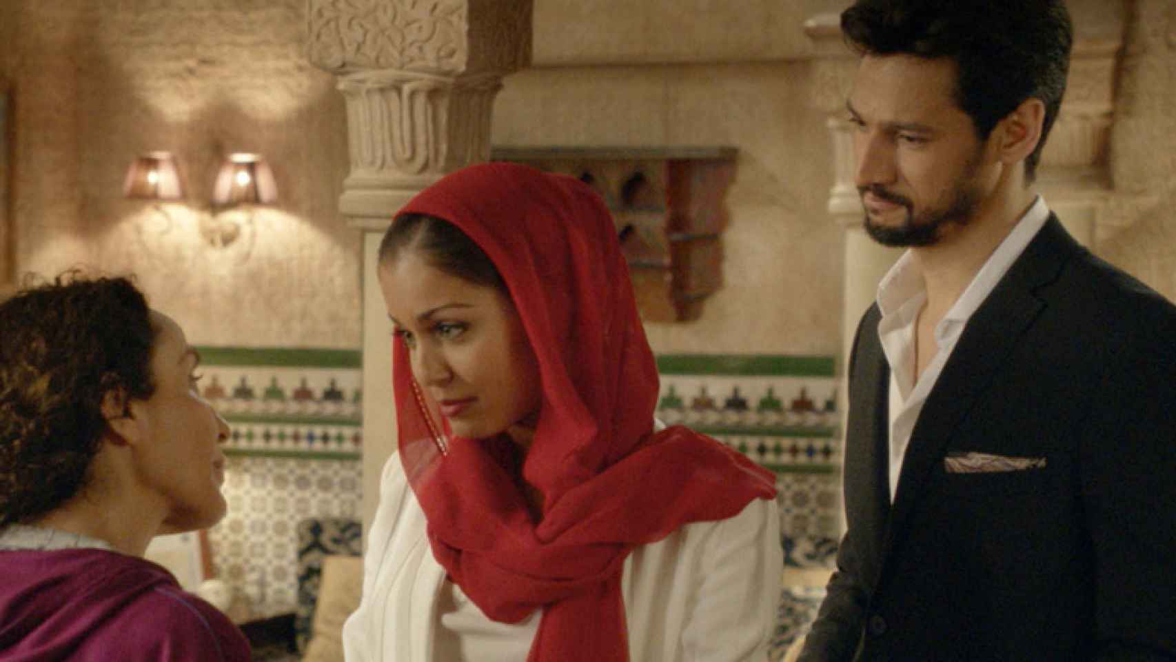 Hiba Abouk en la segunda temporada de 'El Príncipe'