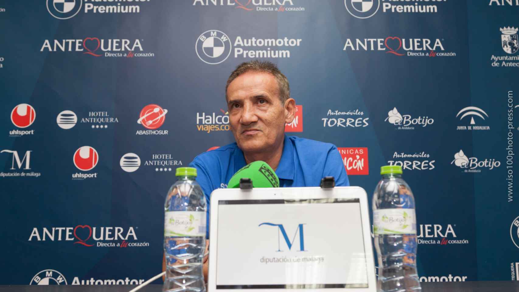 Moli, el entrenador del UMA Antequera en rueda de prensa.