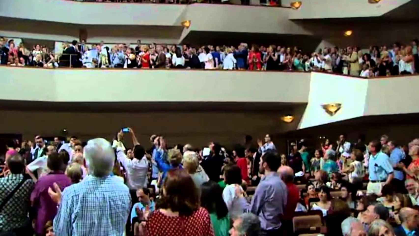 El público abuchea a la reina Sofía en el Auditorio de Madrid en 2013