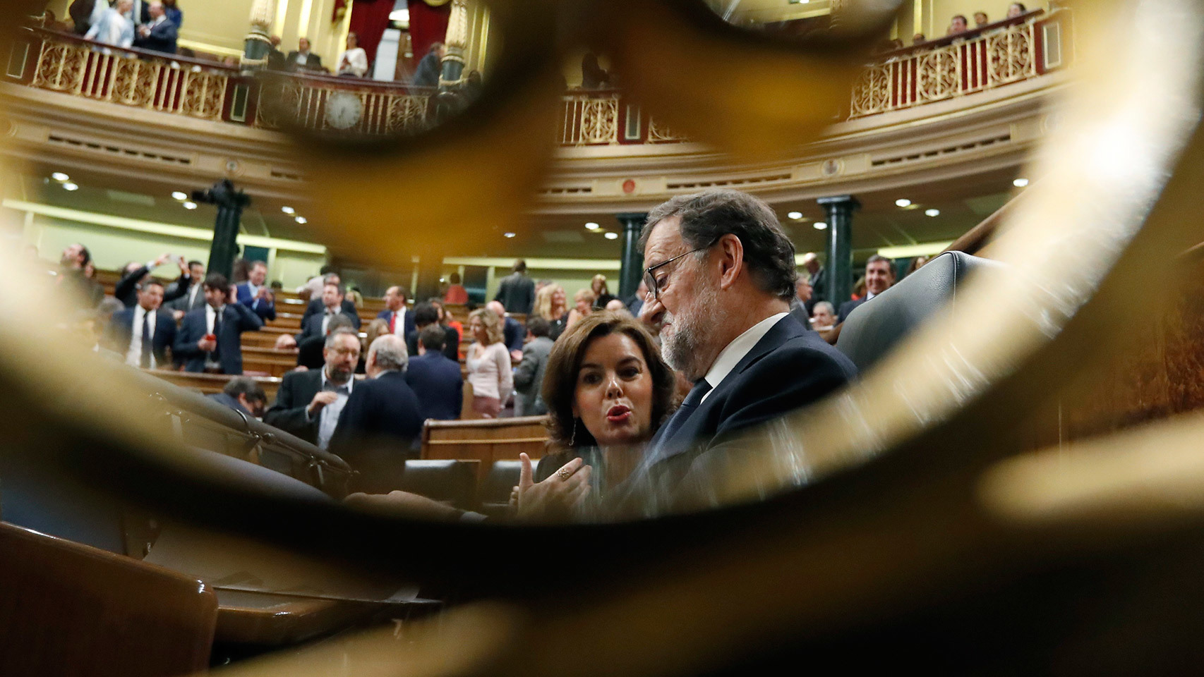 Rajoy y Santamaría, en el Congreso.