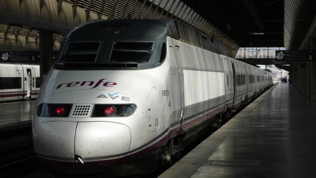 Renfe ha perdido el control sobre el logo del AVE en la UE