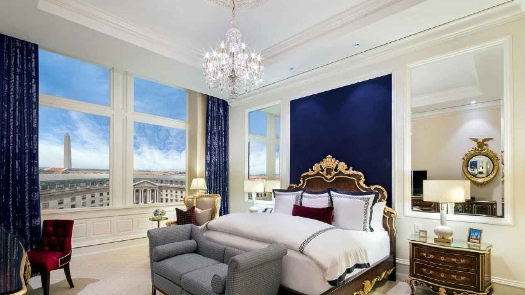 Un lujoso cuarto del hotel de Trump en la capital.