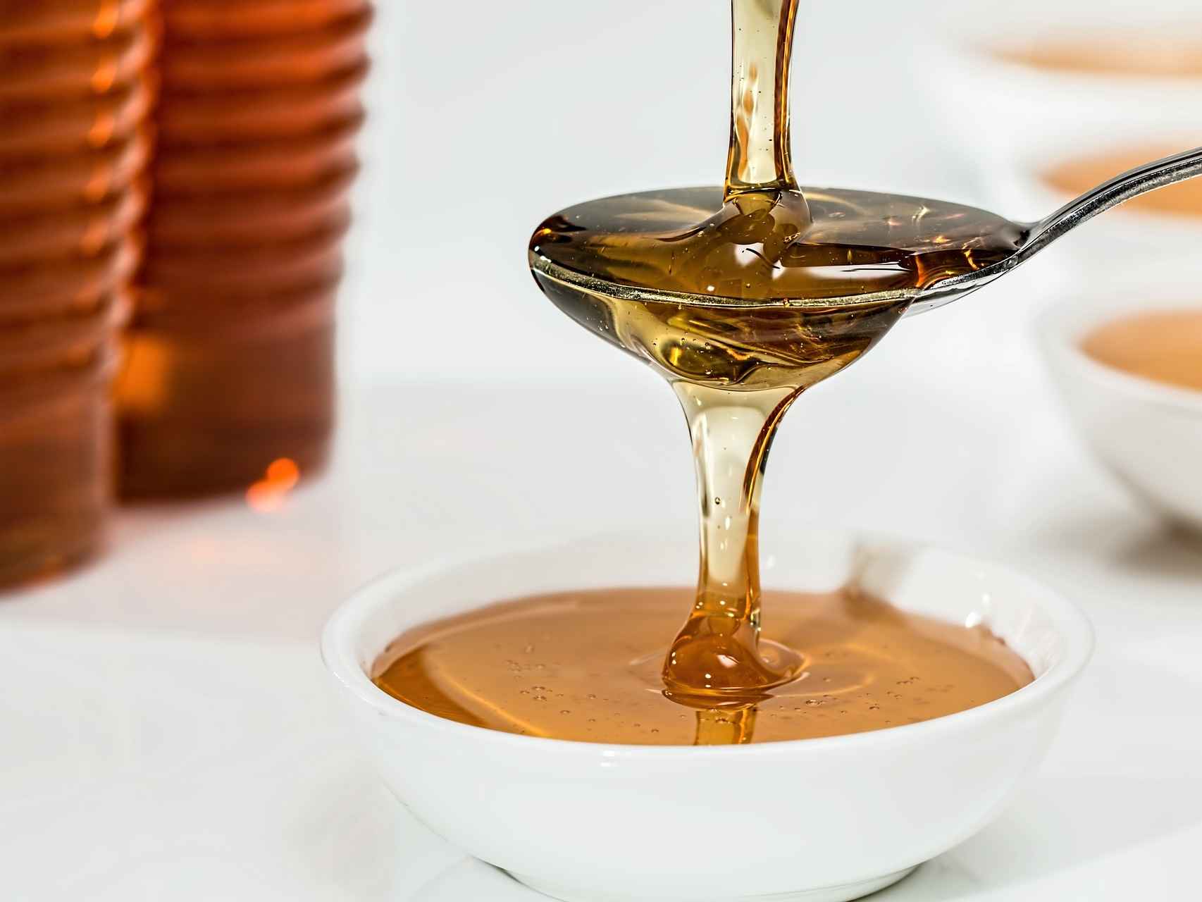 La miel tiene muchas propiedades nutricionales.