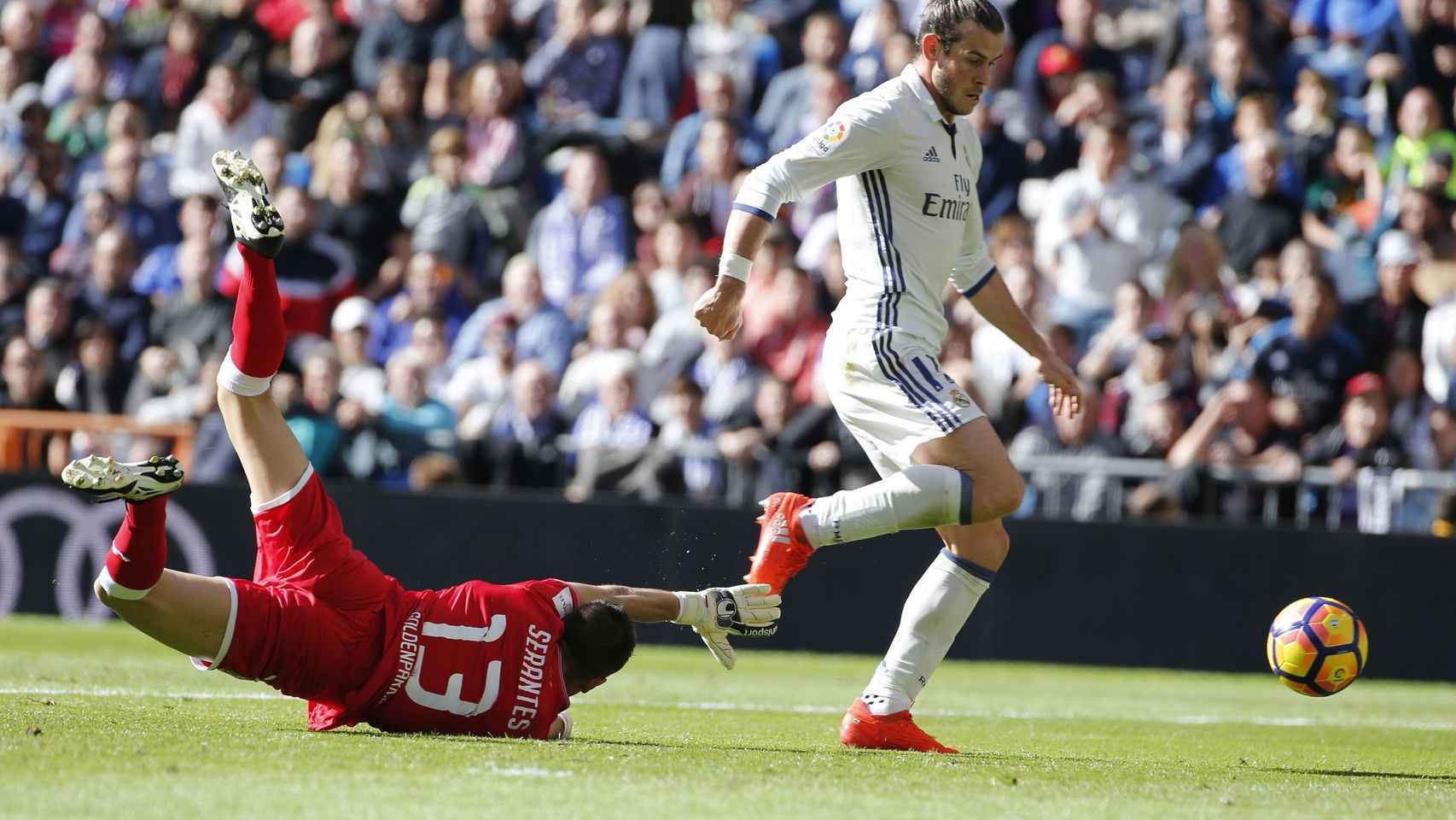 Bale antes de marcar el primero del Real Madrid.
