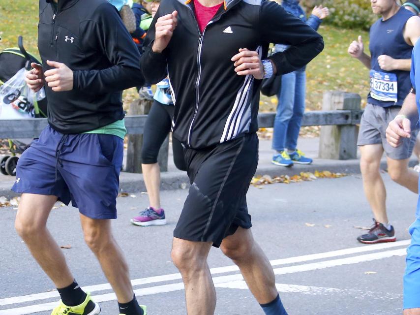 El actor Miguel Ángel Muñoz fue otro de los participantes en la carrera.