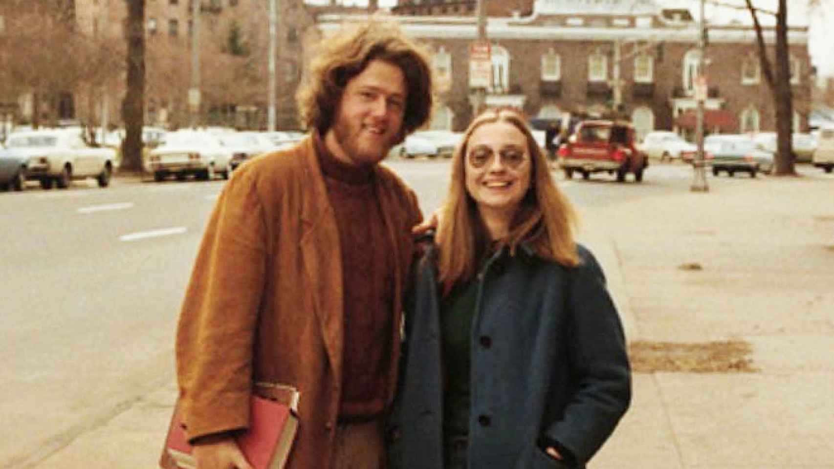 Hillary y Bill Clinton en sus años universitarios