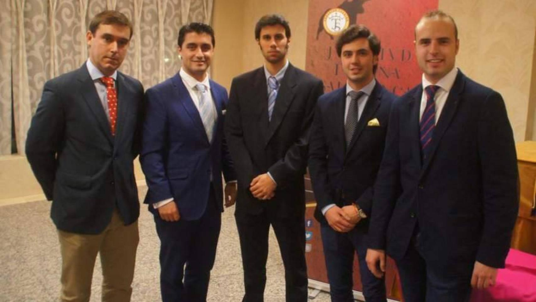 La junta directiva de la Juventud Taurina de Salamanca