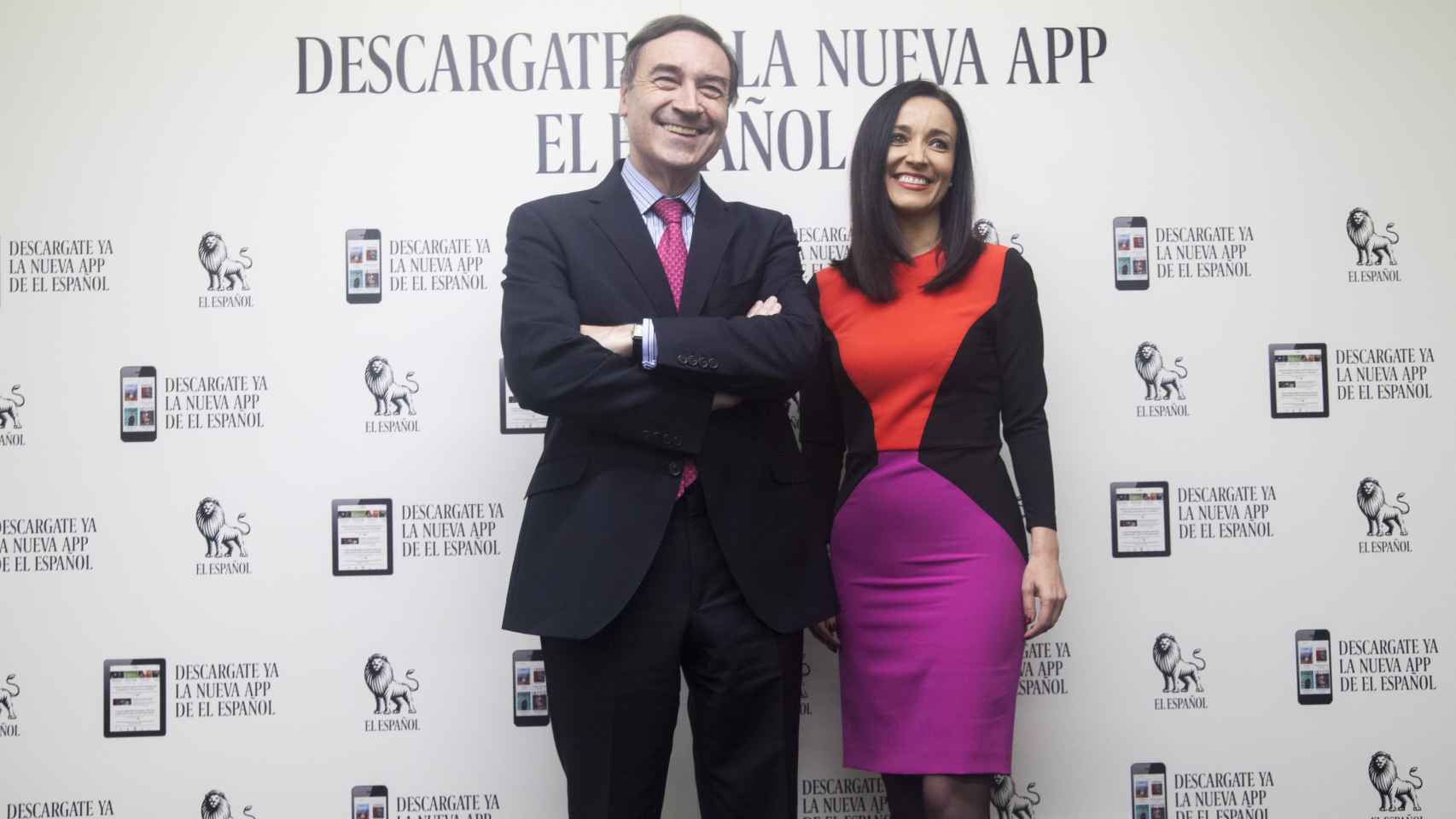 El director de EL ESPAÑOL, Pedro J. Ramírez, y la consejera Cruz Sánchez de Lara.