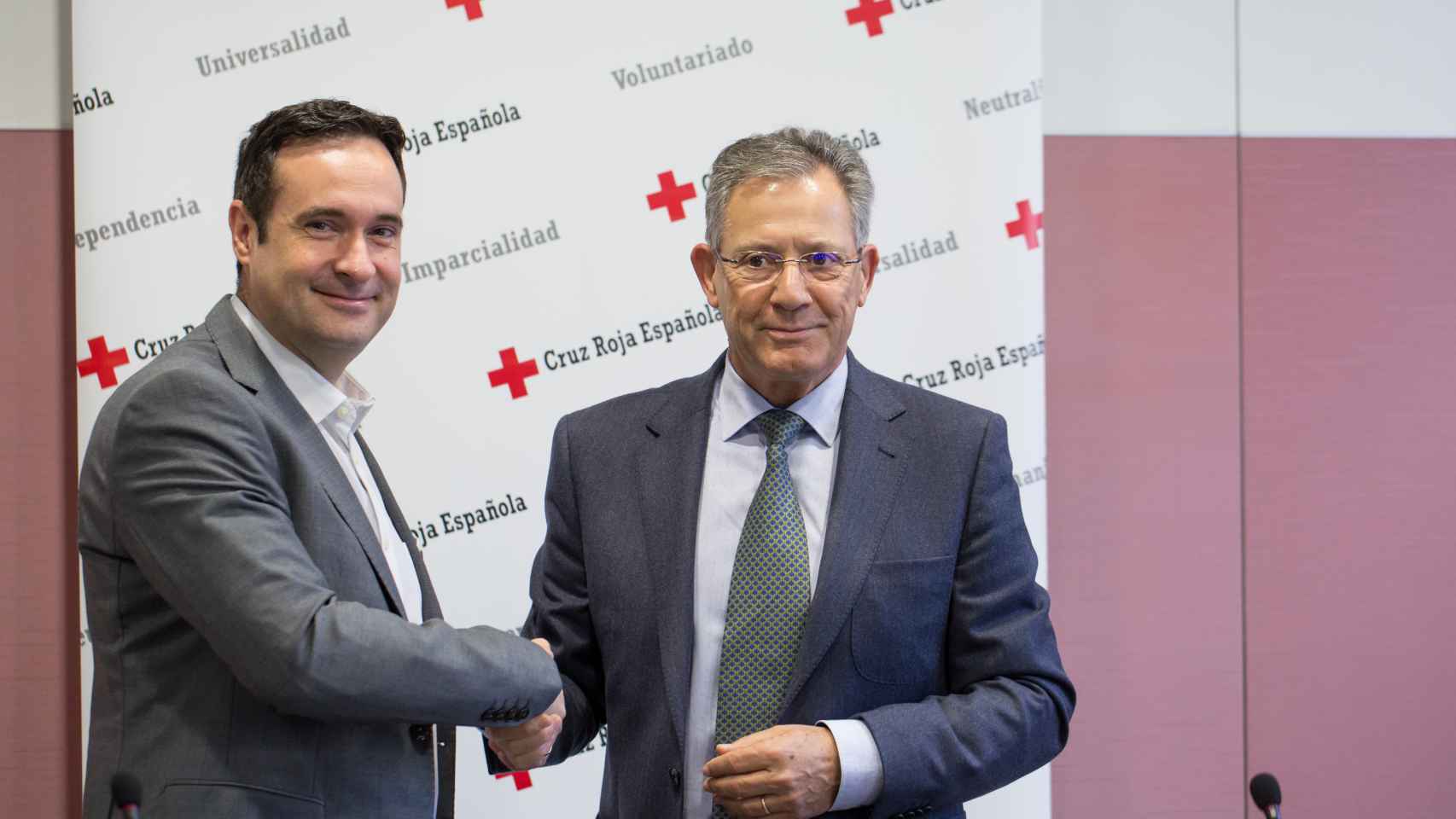 Cruz Roja e iDental llegan a un acuerdo para ofrecer ayuda bucodental por un valor de 1 millón de euros.