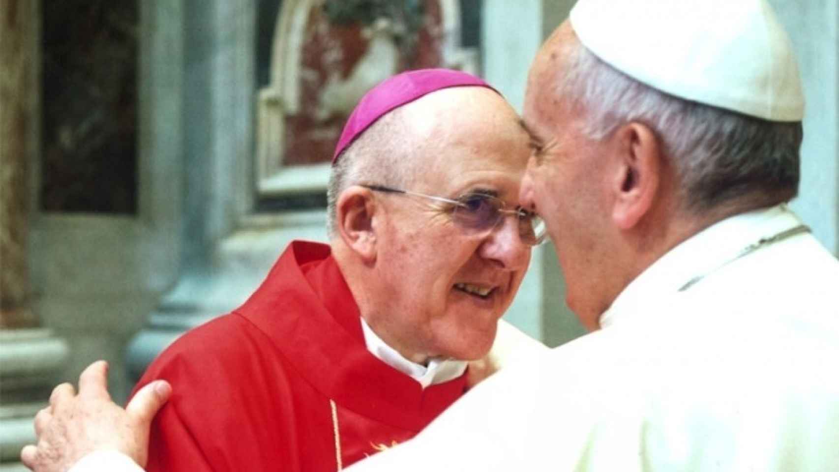 Carlos Osoro junto al Papa Francisco