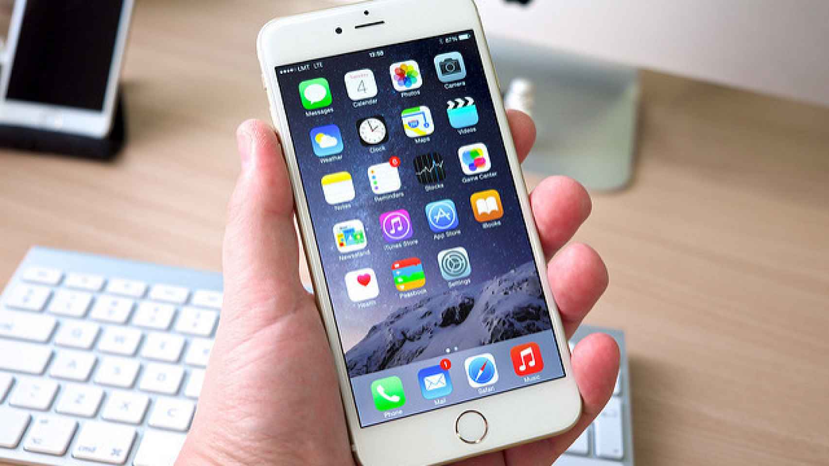 Problemas con la pantalla del iPhone 6 Plus? Apple lo arregla con un  descuento, Smartphones