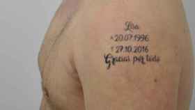 LA foto de uno de los tatuajes del detenido, con el nombre de la víctima.