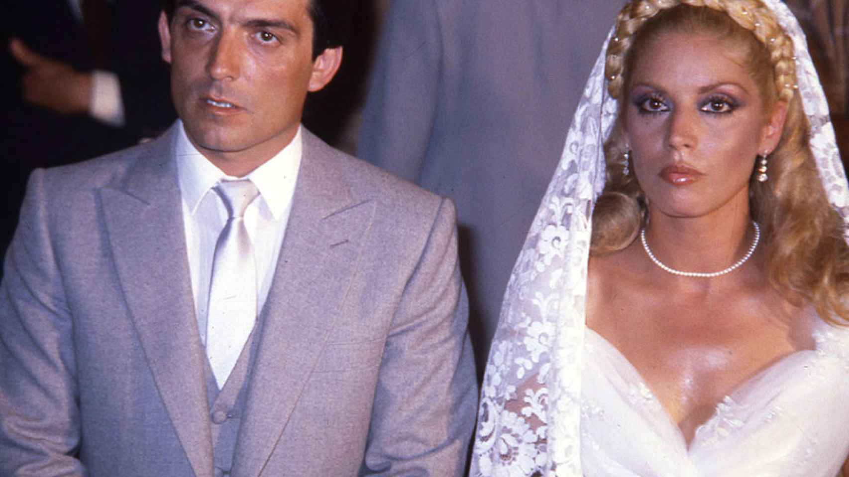 Jiménez y Sancho celebrando su boda en 1980.