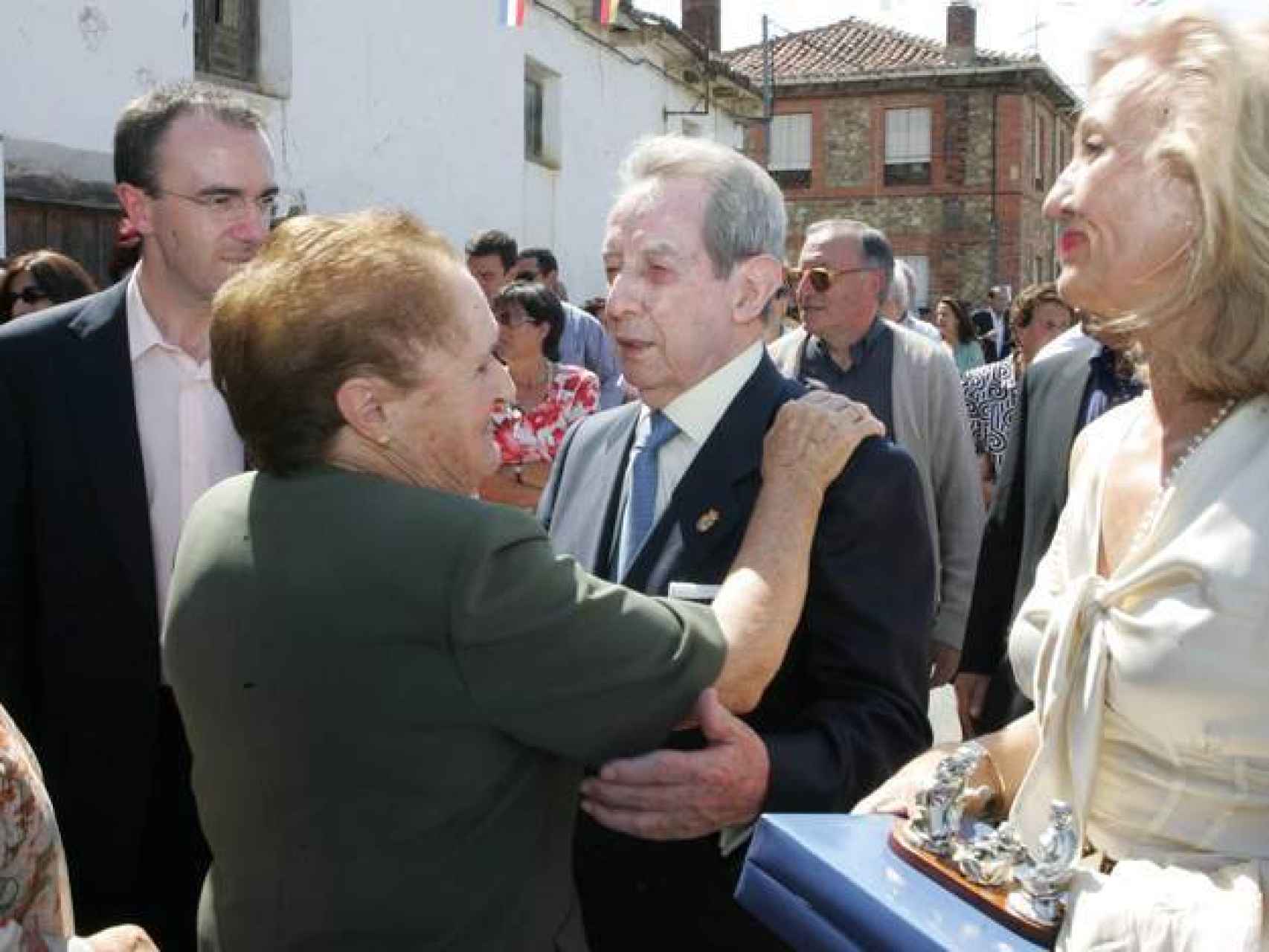 Antonino Fernández, durante una visita a su pueblo en 2006.