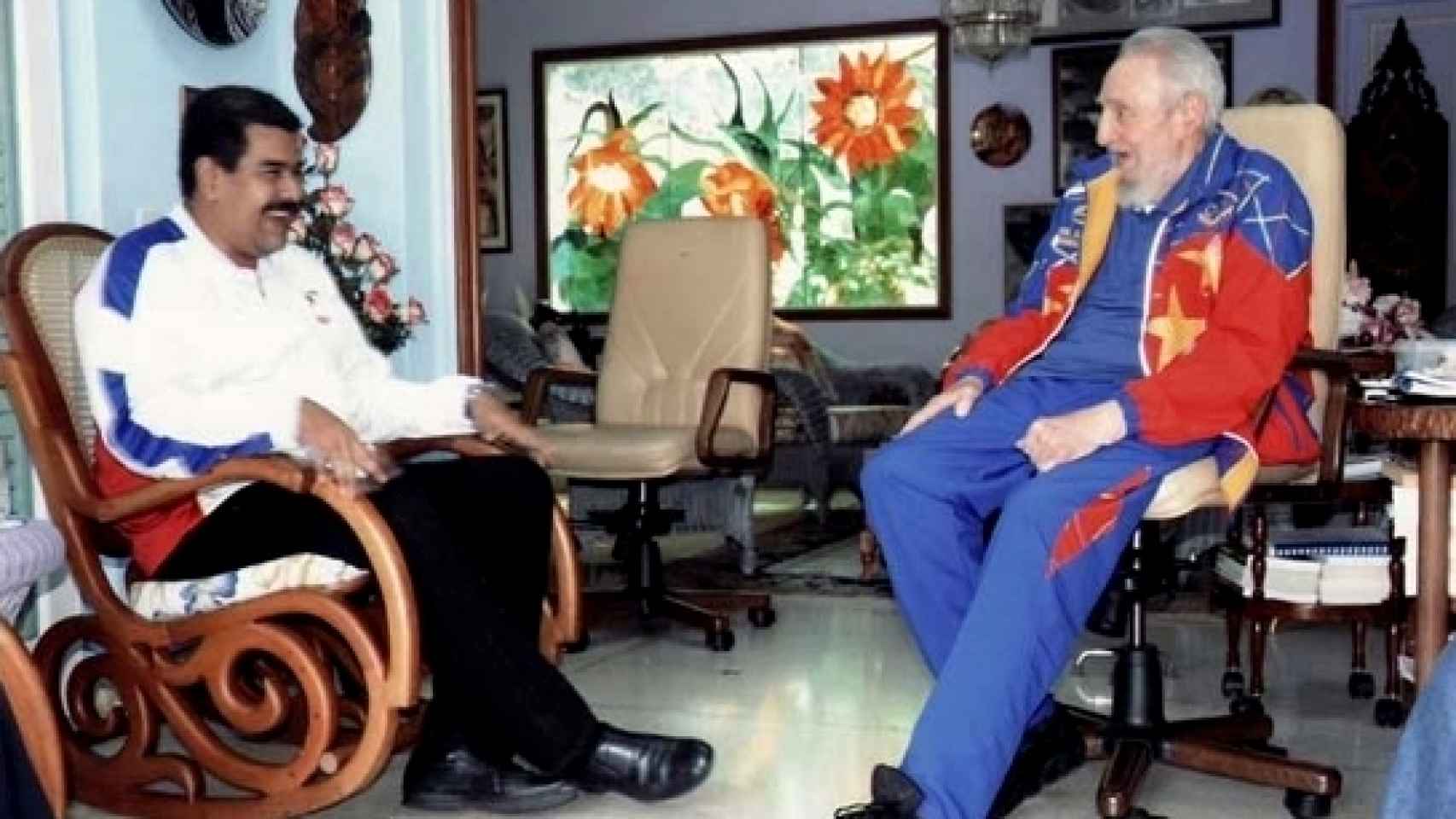 Nicolás Maduro (izqda) y Fidel Castro (dcha) ambos en chándal en uno de sus últimos encuentros