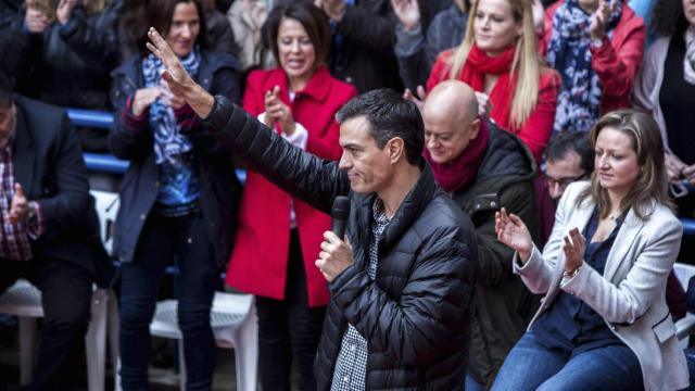 Sánchez, este sábado en Xirivella (Valencia), ante cientos de militantes socialistas.