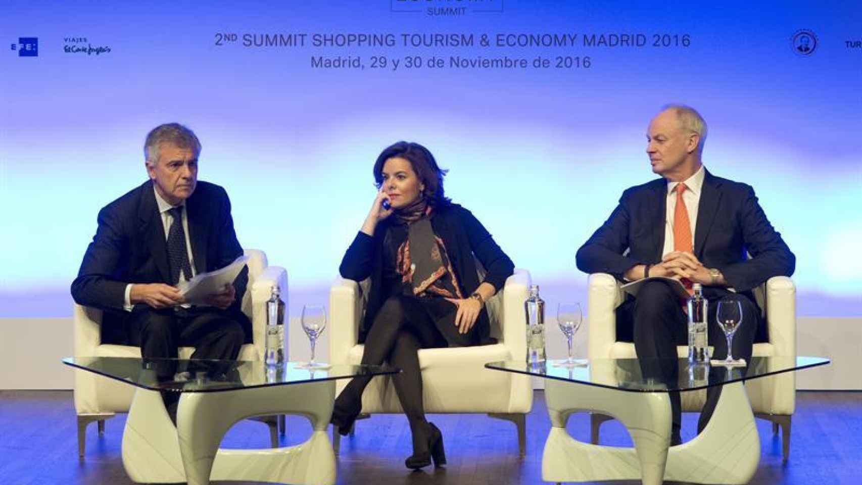 La vicepresidenta Soraya Sáenz de Santamaría en la inauguración del Summit Shopping Tourism & Economy.
