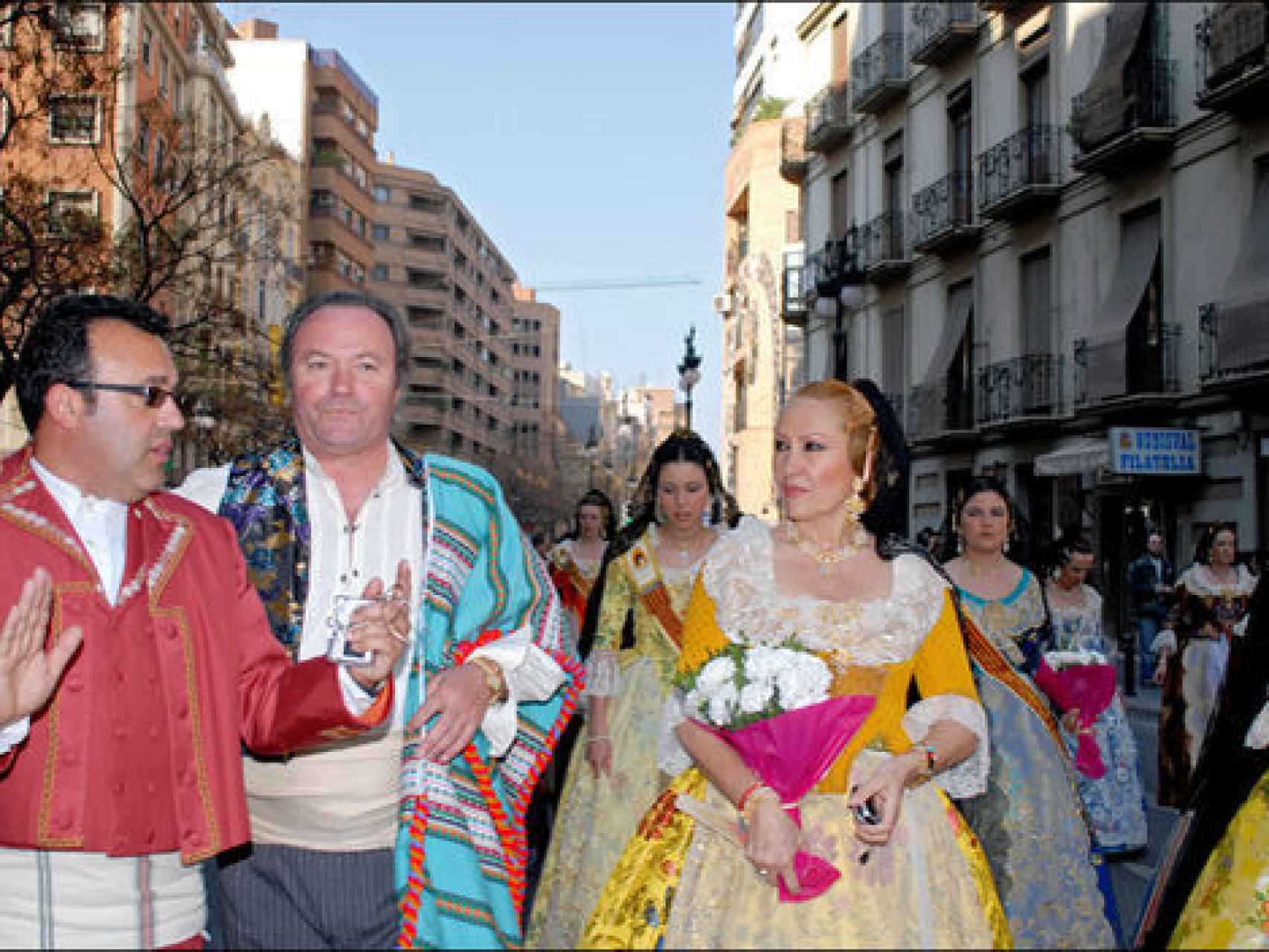 Amador Mohedano y Rosa Benito en las Fallas de Valencia