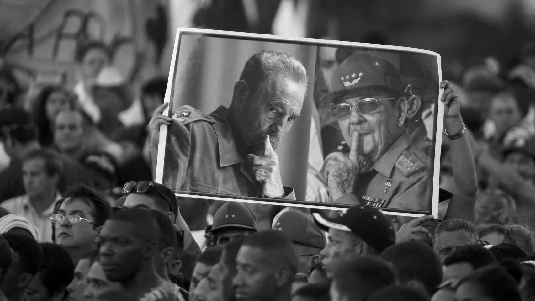 Tributo en La Habana a los hermanos Castro por el fallecimiento de Fidel.