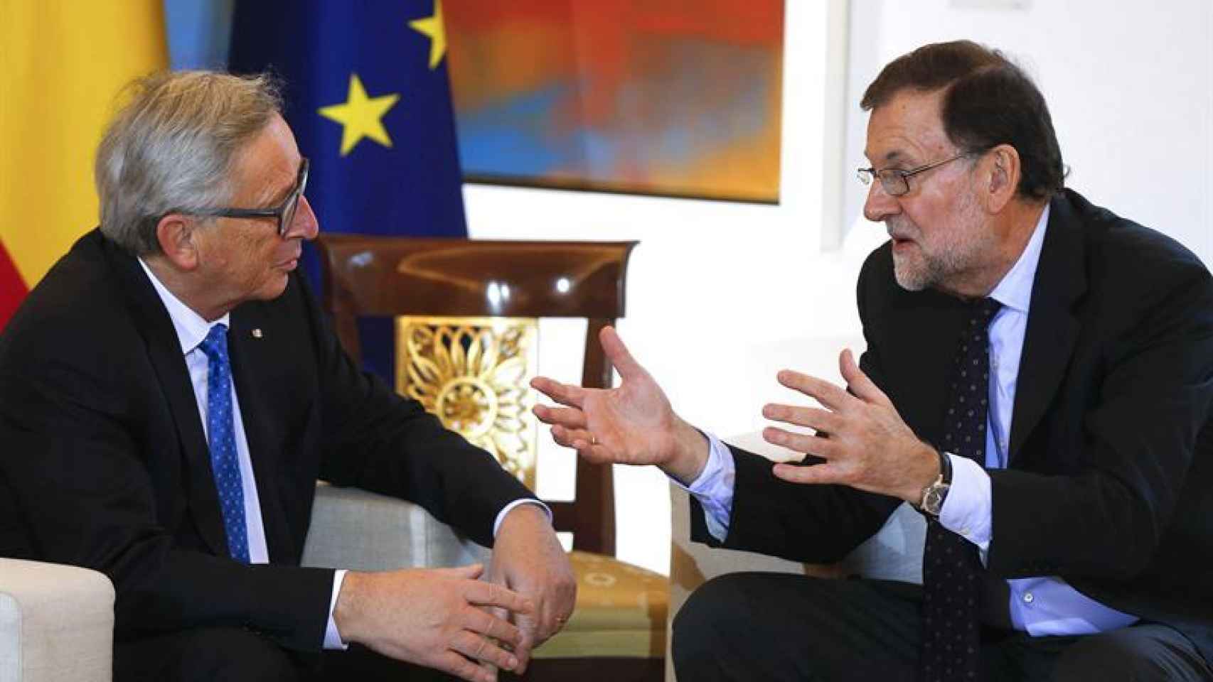Juncker se reúne con Rajoy en Madrid para tratar la situación española.