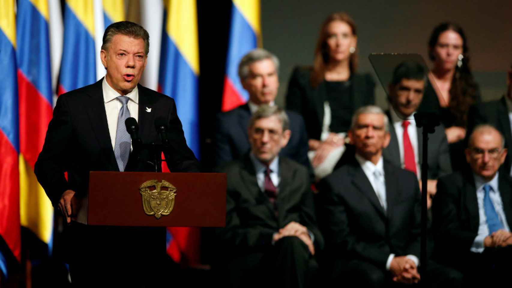 El presidente Santos ofrece un discurso tras firmar el segundo acuerdo de paz con las FARC.