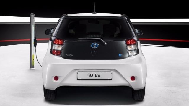 Toyota ya piensa en la nueva generación de eléctricos trabajando en nuevas beterías