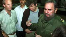 Kevin Costner con Fidel Castro en La Habana