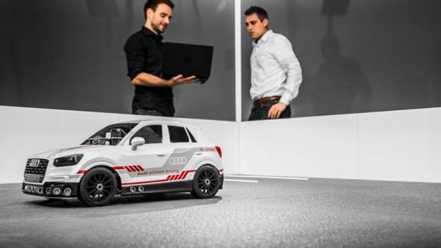 ¿Cómo ayuda una pequeña maqueta a desarrollar la conducción autónoma de Audi?